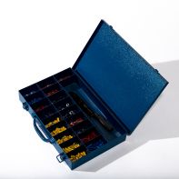 Coffret métallique assortiment 825 cosses préisolées à sertir avec outil