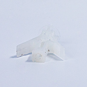 Cheville polyamide pour cloison sèche