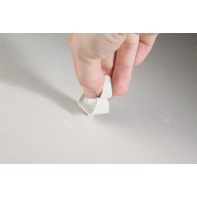 Attache flexible en plastique